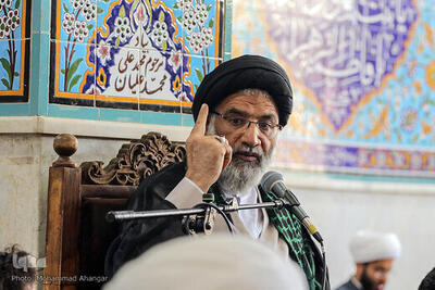 بازخوانی ۱۸ دی در خطبههای نماز جمعه اهواز/ سیدمحمدنبی موسویفرد: باید سازوکار و برنامه مشخصی برای وضعیت فعلی حجاب داشت