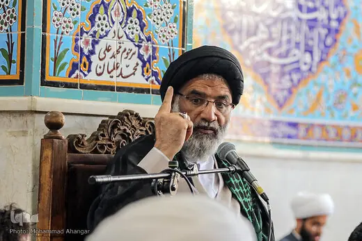  بازخوانی ۱۸ دی در خطبه‌های نماز جمعه اهواز/ سیدمحمدنبی موسوی‌فرد: باید سازوکار و برنامه مشخصی برای وضعیت فعلی حجاب داشت