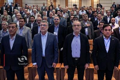  پزشکیان: به جای بیان دردها؛ باید برای درمان مشکلات مردم چاره کرد/ دولت با تمام وجود به دنبال خدمت به مردم است
