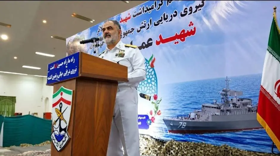 امیر دریادار ایرانی: دشمن اگر بتواند میان مردم و نظام فاصله ایجاد کند، به هدف خود نزدیک میشود - مردم سالاری آنلاین