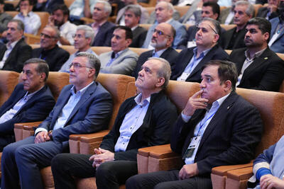 پزشکیان: حتی یک بند در تفاهمنامه پیدا نمیکنند که حاکی از وادادگی باشد