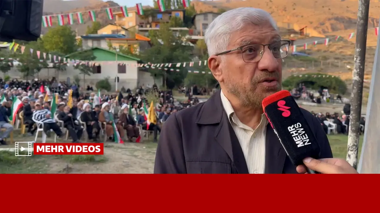  صادق آهنگران: نسل جدید حماسه خوانی را به اوج رساندند