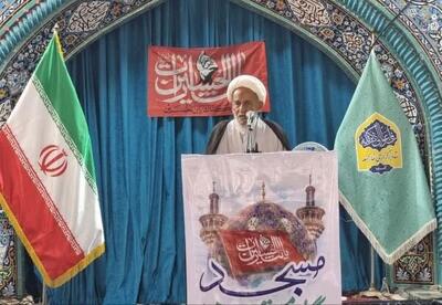 امام جمعه موقت گناوه: حفظ وحدت رمز مقابله با توطئههای دشمن است