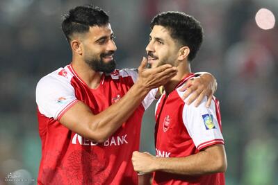  واکنش جالب هافبک پرسپولیس به مقایسه خودش با کریم باقری +عکس - پارس فوتبال