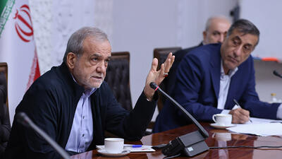 پزشکیان: چه کسی گفته دولت باید بنزین 130 هزار تومانی بخرد و 1500 تومان بفروشد؟