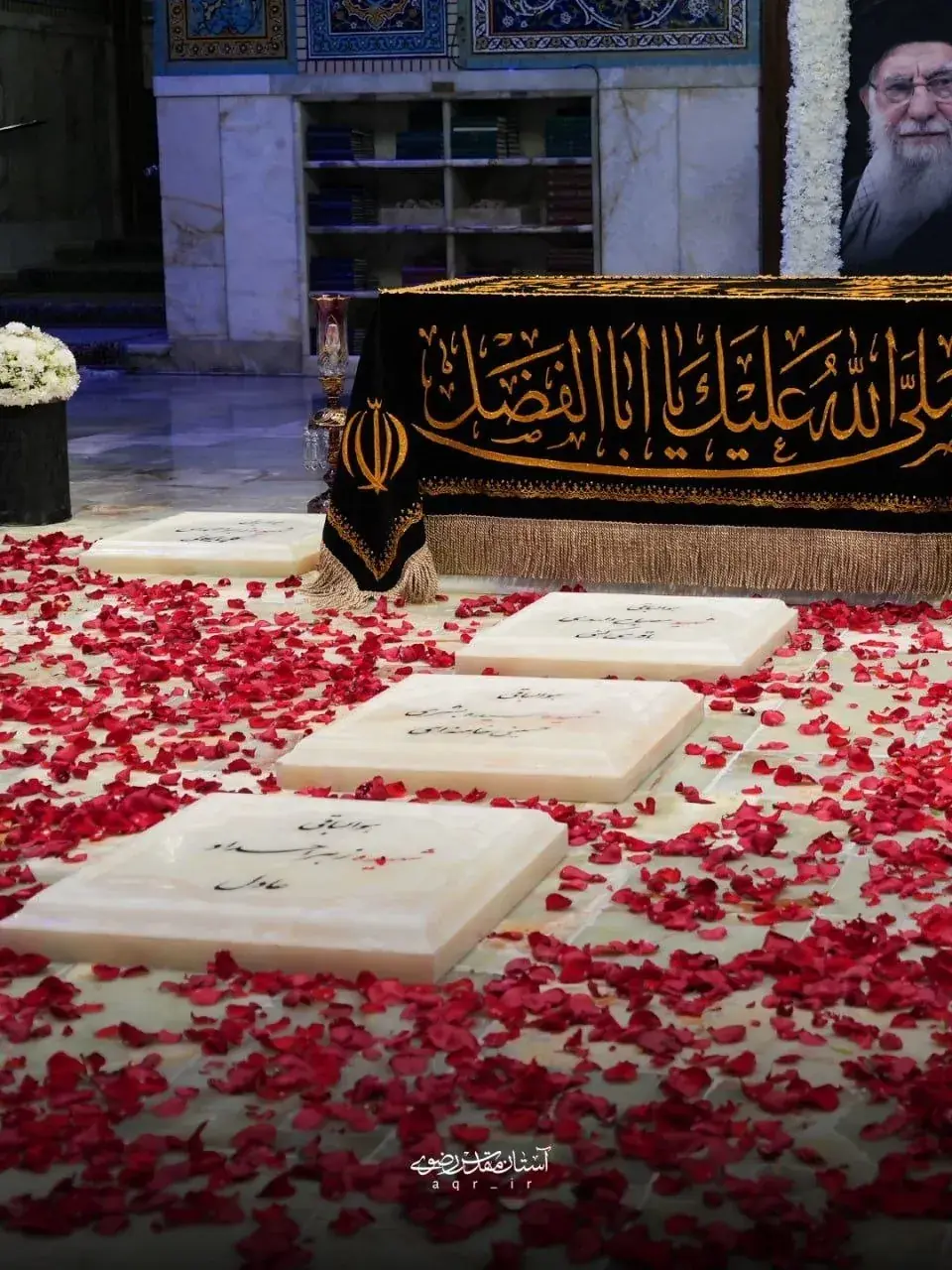 حضور داماد و فرزندان رهبر شهید در مشهد + عکس
