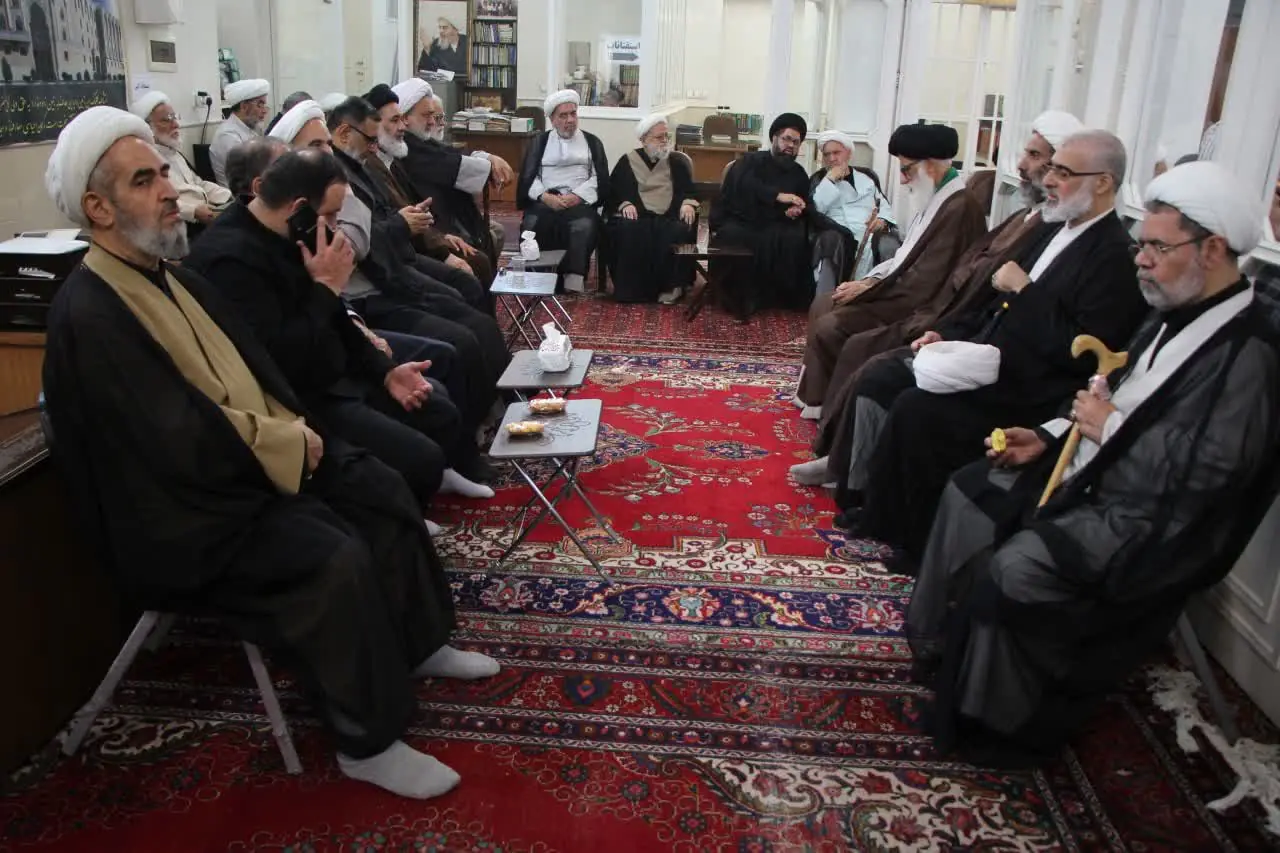 مراسم عزاداری هشتم ربیع الاول در دفتر آیت الله فاضل لنکرانی برگزار شد + تصاویر
