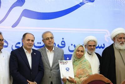 صدور مجوز برای زنان صیاد جزیره هنگام | به رسمیت شناختن بخشی از ظرفیت انسانی و اقتصادی یک جامعه محلی