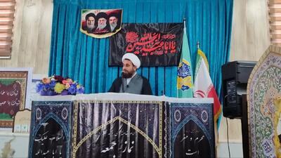 امام جمعه منوجان خواستار رفع شکاف توسعهای میان شمال و جنوب استان کرمان شد