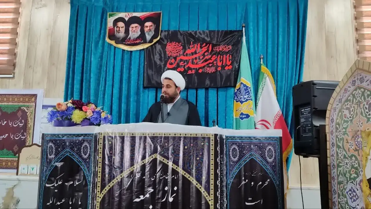  امام جمعه منوجان خواستار رفع شکاف توسعه‌ای میان شمال و جنوب استان کرمان شد