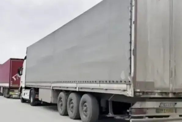 ۳ هزار کامیون در مرز بازرگان متوقف شدند