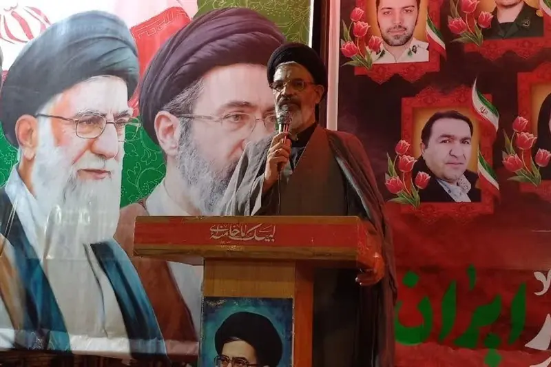 مقاومت ملت ایران با فشار اقتصادی و تهدید نظامی متوقف نمیشود - تسنیم