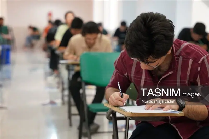  برگزاری کنکور سراسری 1405 در کاشان/رقابت 3829 داوطلب تصاویر - تسنیم