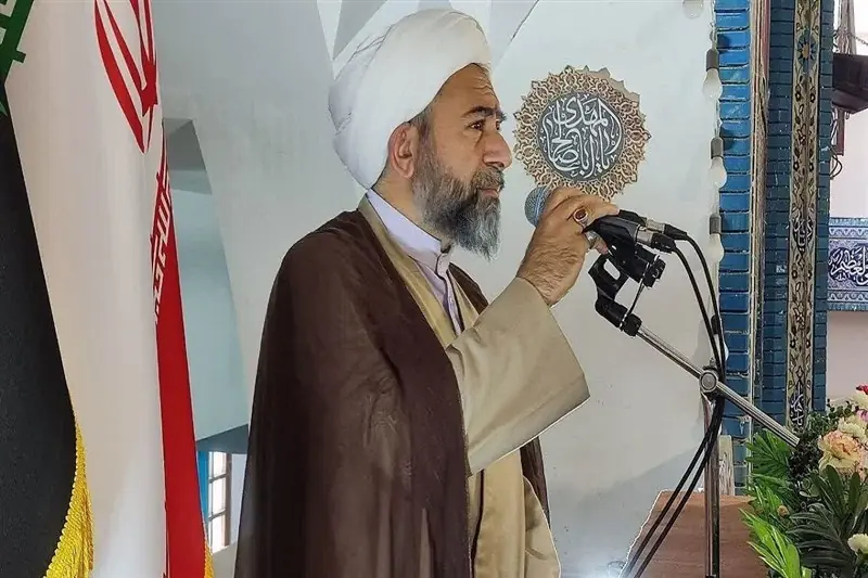  خطیب جمعه بیرجند: تصمیم بنزینی نباید فشار بردهک‌های پایین را افزیش دهد - تسنیم