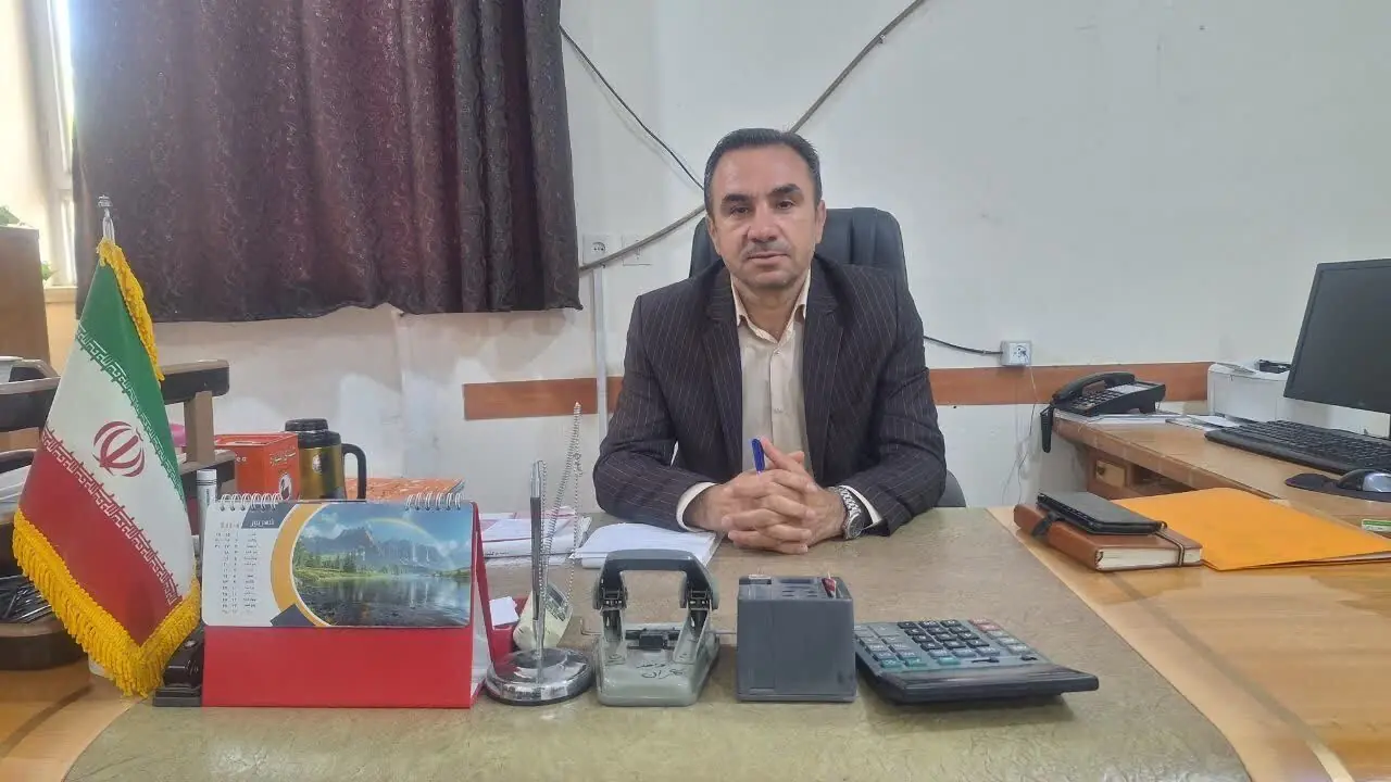 توزیع روزانه ۶۰ هزار لیتر آب آشامیدنی بین عشایر کهگیلویه