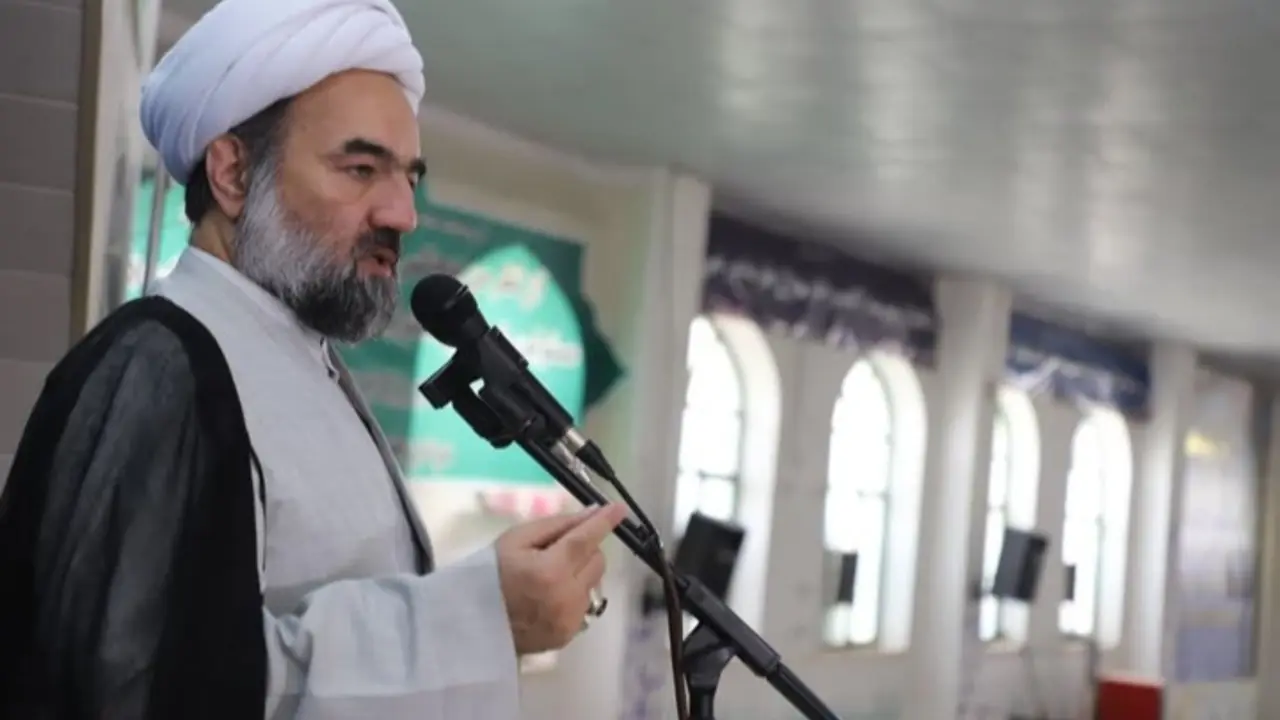 هفته وحدت؛ میراثی از دوران تبعید رهبر شهید انقلاب اسلامی در ایرانشهر