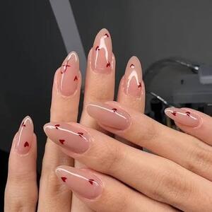  یک طراحی ناخن خاص! | آخرین خبر