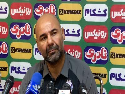 سهراب بختیاریزاده: به بازیکنانی که از استقلال به سپاهان رفتهاند، احترام میگذاریم | آخرین خبر