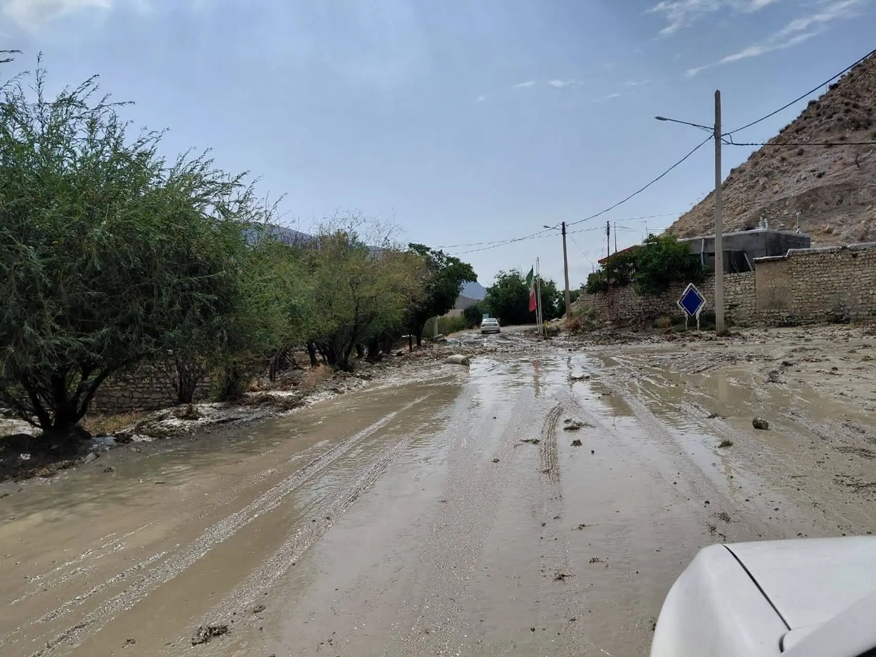 خسارت سیلاب به یک پل و آبنمای روستای قلعه جق به قتلیش در گرمخان بجنورد | آخرین خبر
