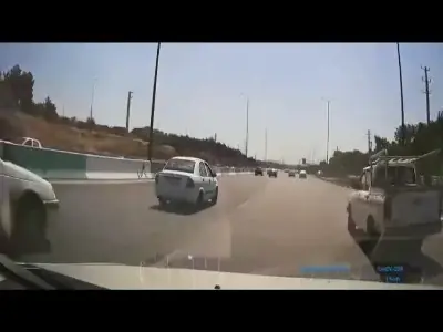  پرتاب شدن موتور یک خودروی داخلی در تصادف | آخرین خبر