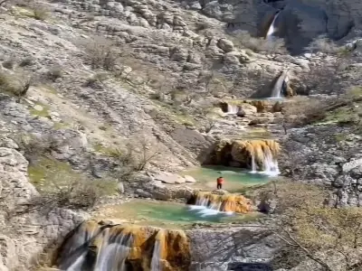 آبشار زیبای پای طوف در شهرستان رستم، استان فارس | آخرین خبر