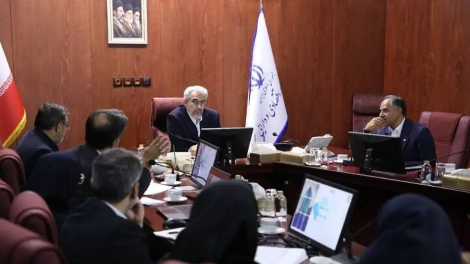 عملکرد بانک تجارت در سال مالی ۱۴۰۴ و تابستان سال جاری بررسی شد