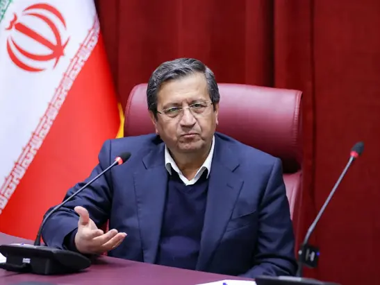 همتی: درآمد ایران از فروش نفت صفر شد