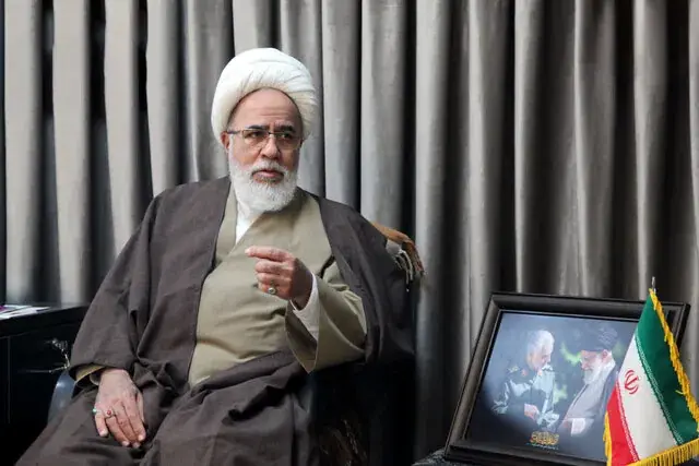 امام جمعه کرمانشاه: هر ندایی که برای اختلاف میان امت اسلامی بلند شود، در مسیر اهداف دشمنان است