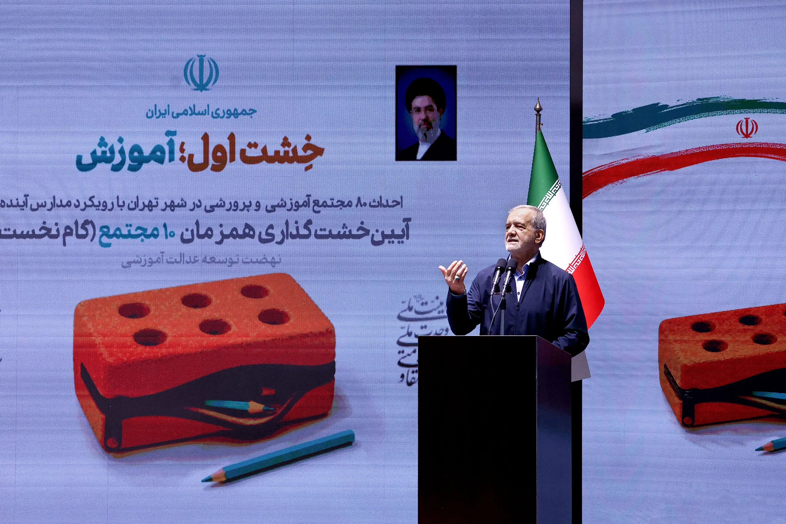 رئیس جمهور: اگر حرکتی لاکپشتی داشته باشیم، از دنیا عقب خواهیم ماند