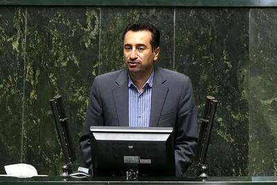 انتقاد دبیر کمیسیون اجتماعی مجلس از پلیس به خاطر تعلل در صدور گواهینامه موتورسیکلت زنان