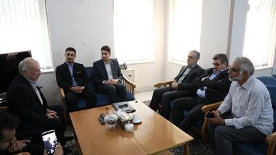  شنیدن دغدغه‌هایِ صنفیِ دانشجویان در نخستین برنامه سفر وزیر علوم به سمنان