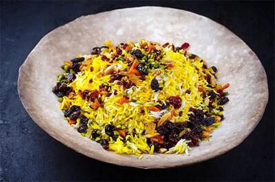 طرز تهیه پلو میوه هخامنشی با گوشت، سیب و انجیر