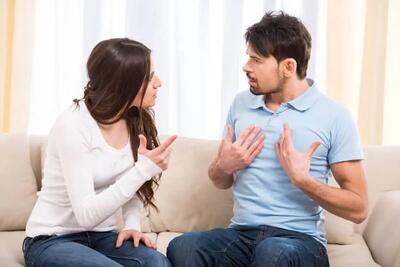  اگر همیشه منتظر تایید همسرتان هستید، بخوانید