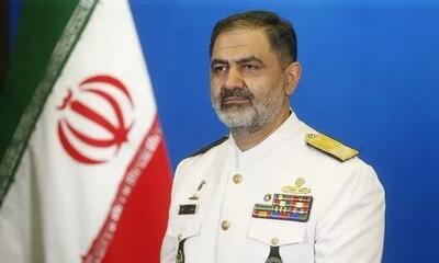  امیر دریادار ایرانی روز صنعت دفاعی را تبریک گفت