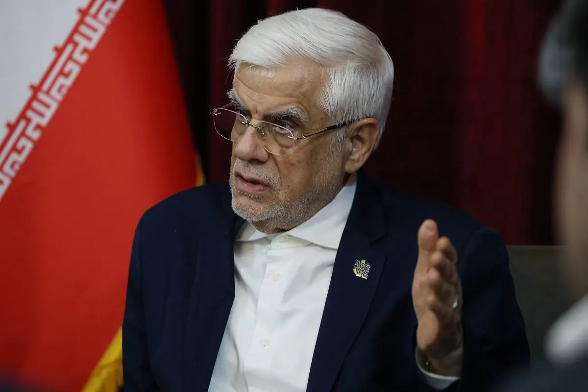 عارف: دانشمندان جوان افسران جنگ فناوری هستند