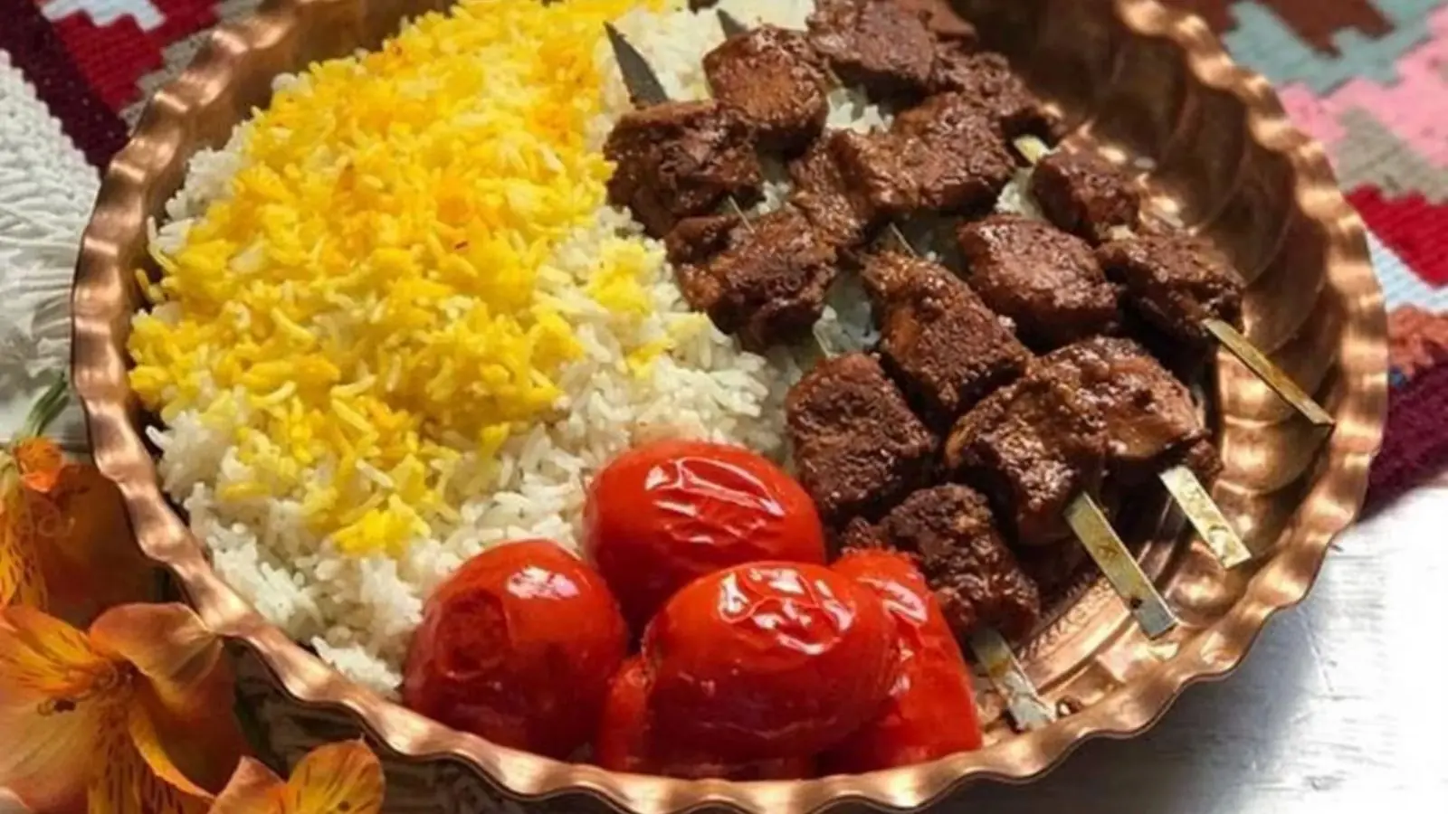 طرز تهیه کباب ترش گیلانی؛ کبابی آبدار و خوش عطر با طعم اصیل شمالی
