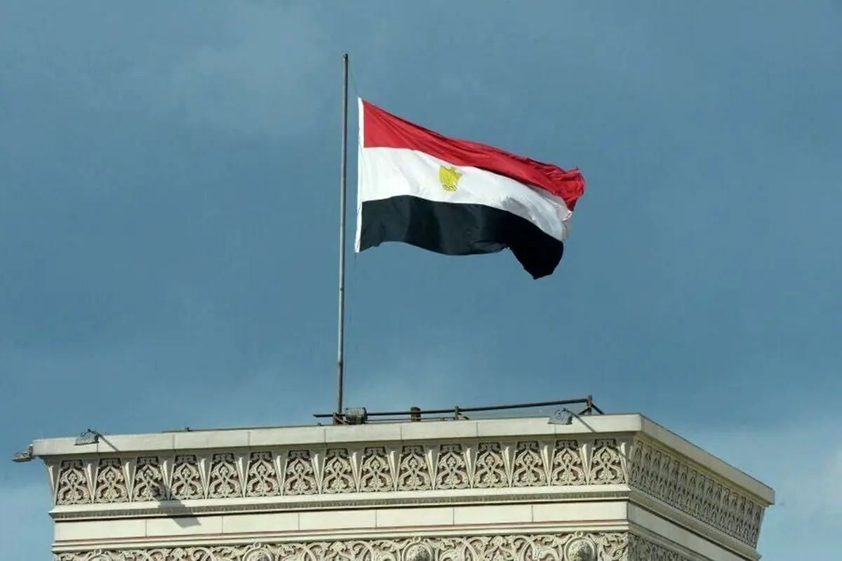 تنگه هرمز؛ محور گفتوگوی تلفنی وزرای خارجه مصر و عمان