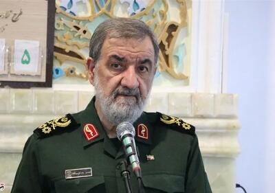  محسن رضایی، دبیر شورای عالی امنیت ملی: ما با عمان روی مسیر تنگۀ هرمز توافق کردیم که یک مسیر میانی است اما این موضوع روی کاغذ است و تنگۀ هرمز زمانی باز می‌شود که آمریکایی‌ها به تعهداتشان عمل کنند / عراقچی شروط ما را برای باز شدن تنگه به آمریکا اعلام کرده
