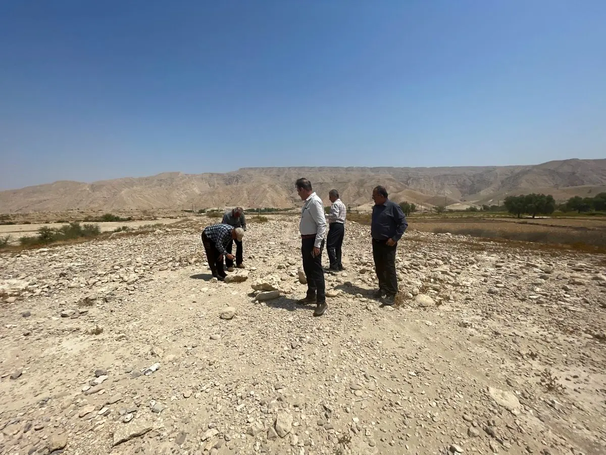  بررسی اولیه تپه پیش از تاریخی «برتش» در روستای بهده پارسیان