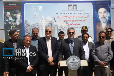  بازدید معاون وزیر از پروژه مسکن ملی اردبیل