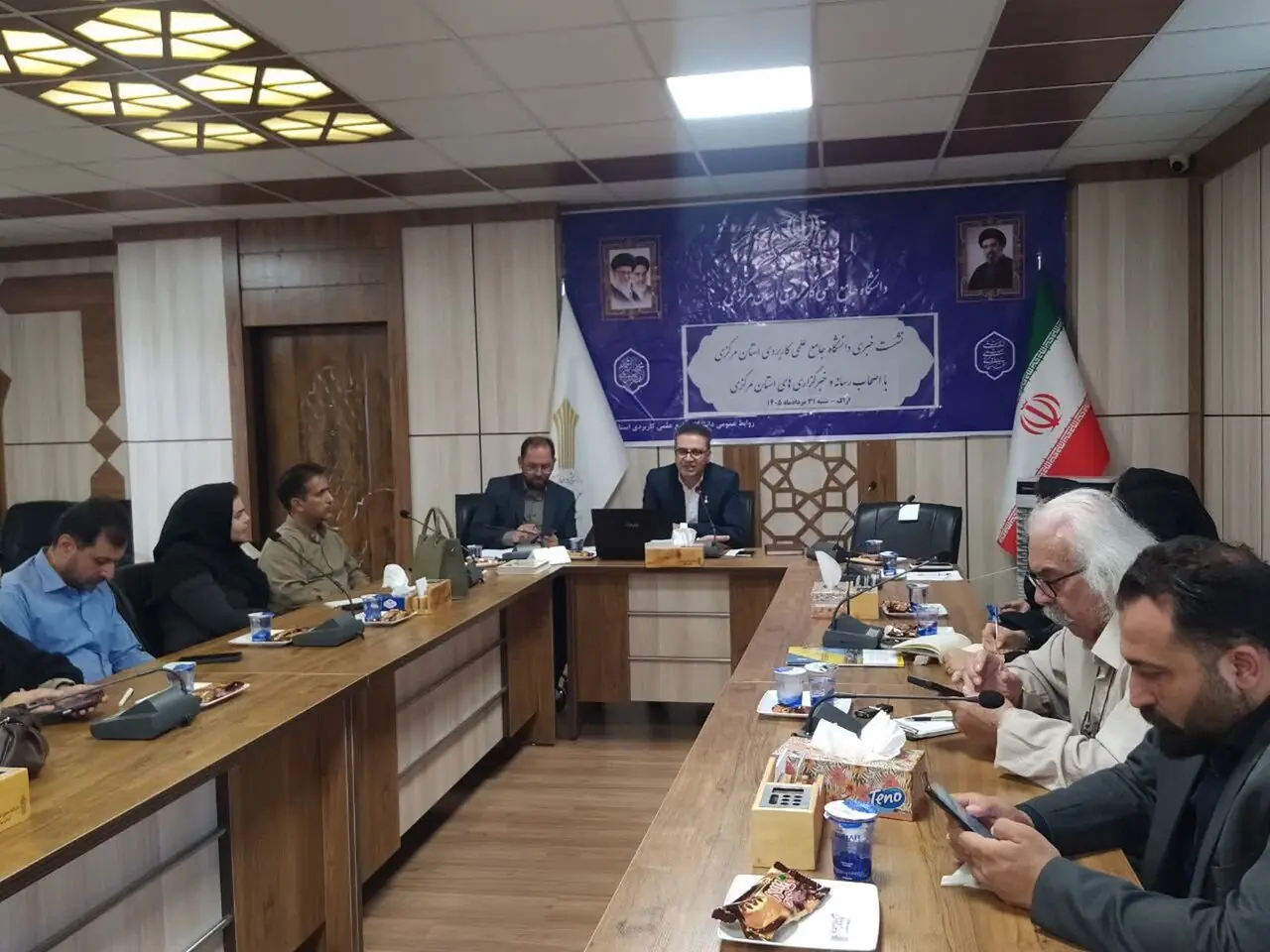 ۶۰ درصد فارغالتحصیلان دانشگاه علمیکاربردی استان مرکزی جذب بازار کار میشوند