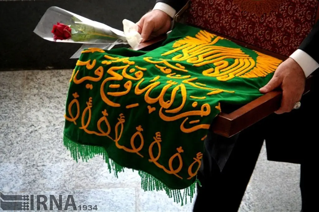  پرچم رضوی در آغوش نیروهای مسلح دزفول