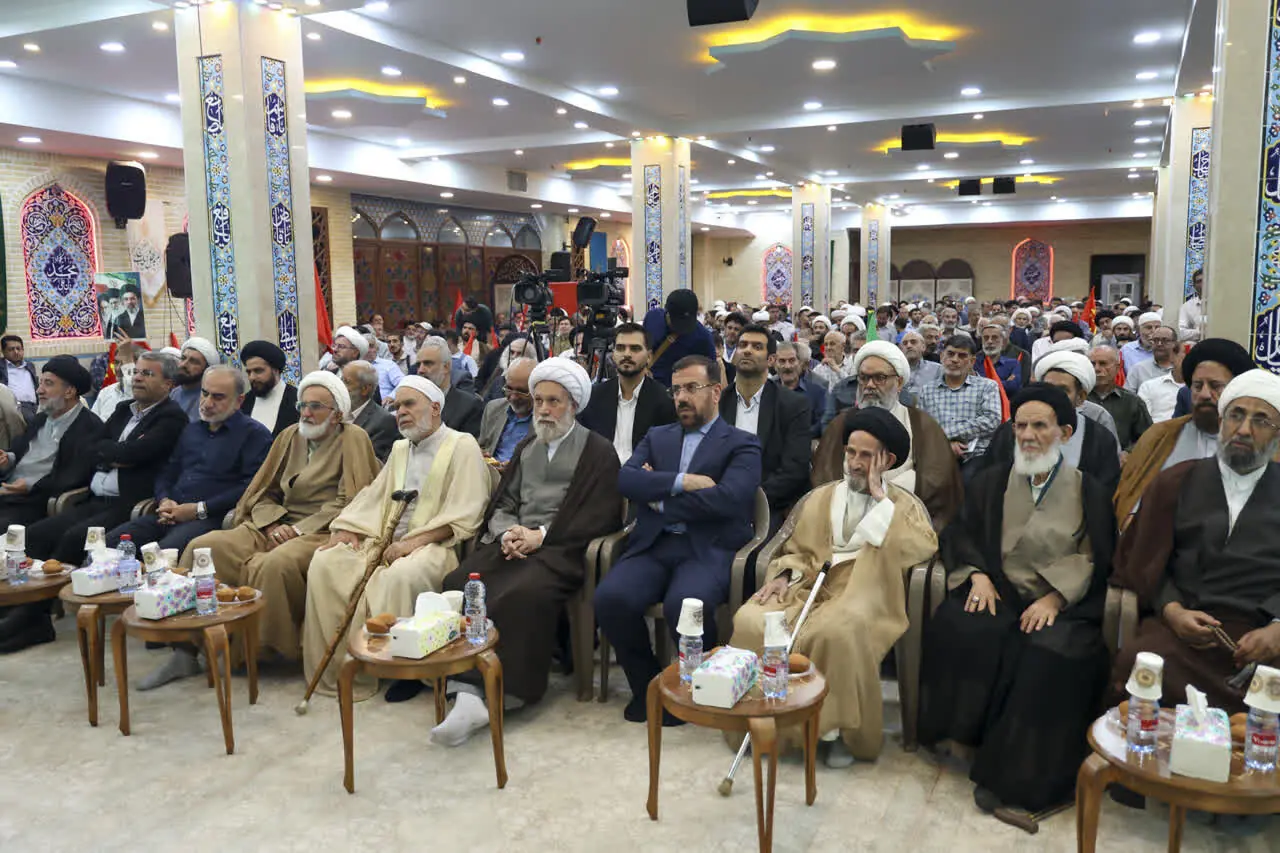 ۴۷۰۰ مسجد و حسینیه فعال در فارس؛ تأکید بر احیای کارکردهای اجتماعی و فرهنگی مساجد