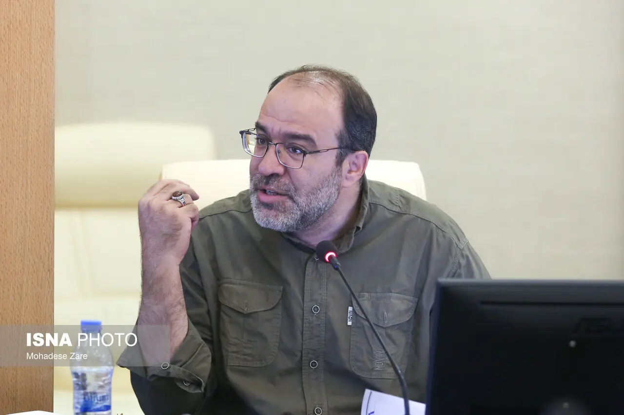 زمان مناسبی برای اعمال تغییر در نرخ بنزین نیست