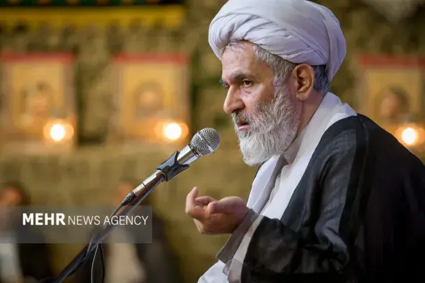 طائب: دشمن با ۲۰۰ فروند هواپیما هم نتوانست مقاومت ایران را درهم بشکند