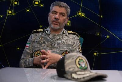 جزئیات پاداش ۵ میلیاردی برای کشتن یا اسارت نیروهای آمریکایی ار زبان سخنگوی ارتش / جنگ اخیر بیداری ژئوپلیتیکی ایرانیان را به دنبال داشت/ نشانههای افول آمریکا آشکارتر شده است و امام شهیدمان سال ۱۳۹۳ به این موضوع اشاره فرمودند