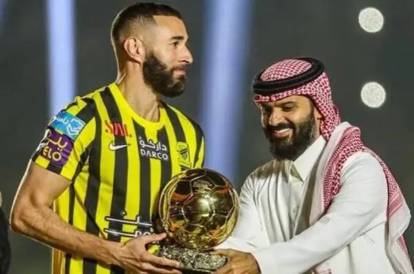 لیگی که ستارهها را میکُشد