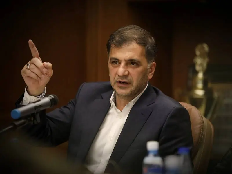 کریمی: بیرانوند درخصوص خدمت سربازی باید مورد حمایت قرار گیرد/ با حضور هاشمنژاد و حسینزاده در تیم امید مخالفیم!