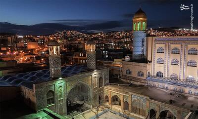 عکس/ مسجدی با دکور هفترنگ