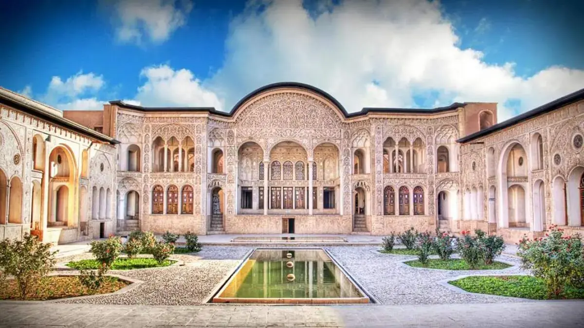  راهکار معماری ایرانی در طراحی بدون وجود کولر + فیلم